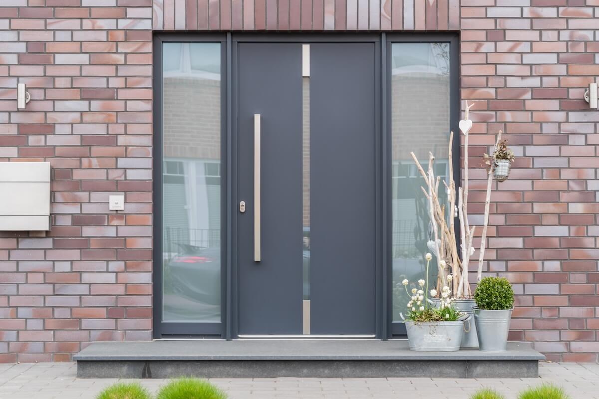 Mit Isolierklinker verkleidete Hauswand