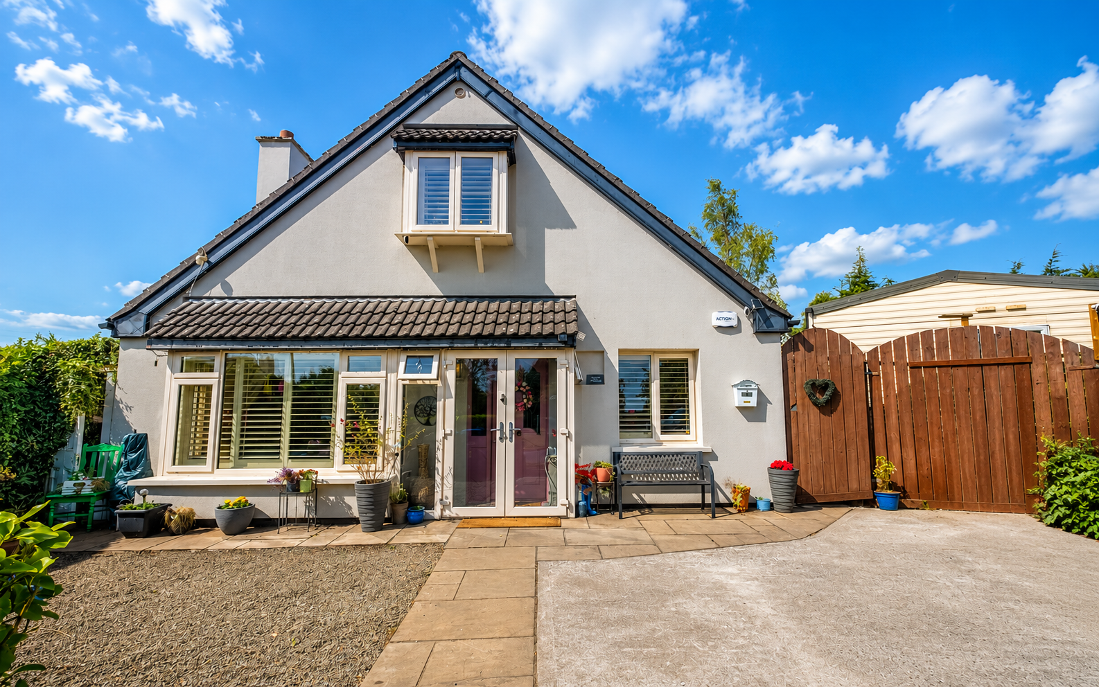 5 Woodbine Grove