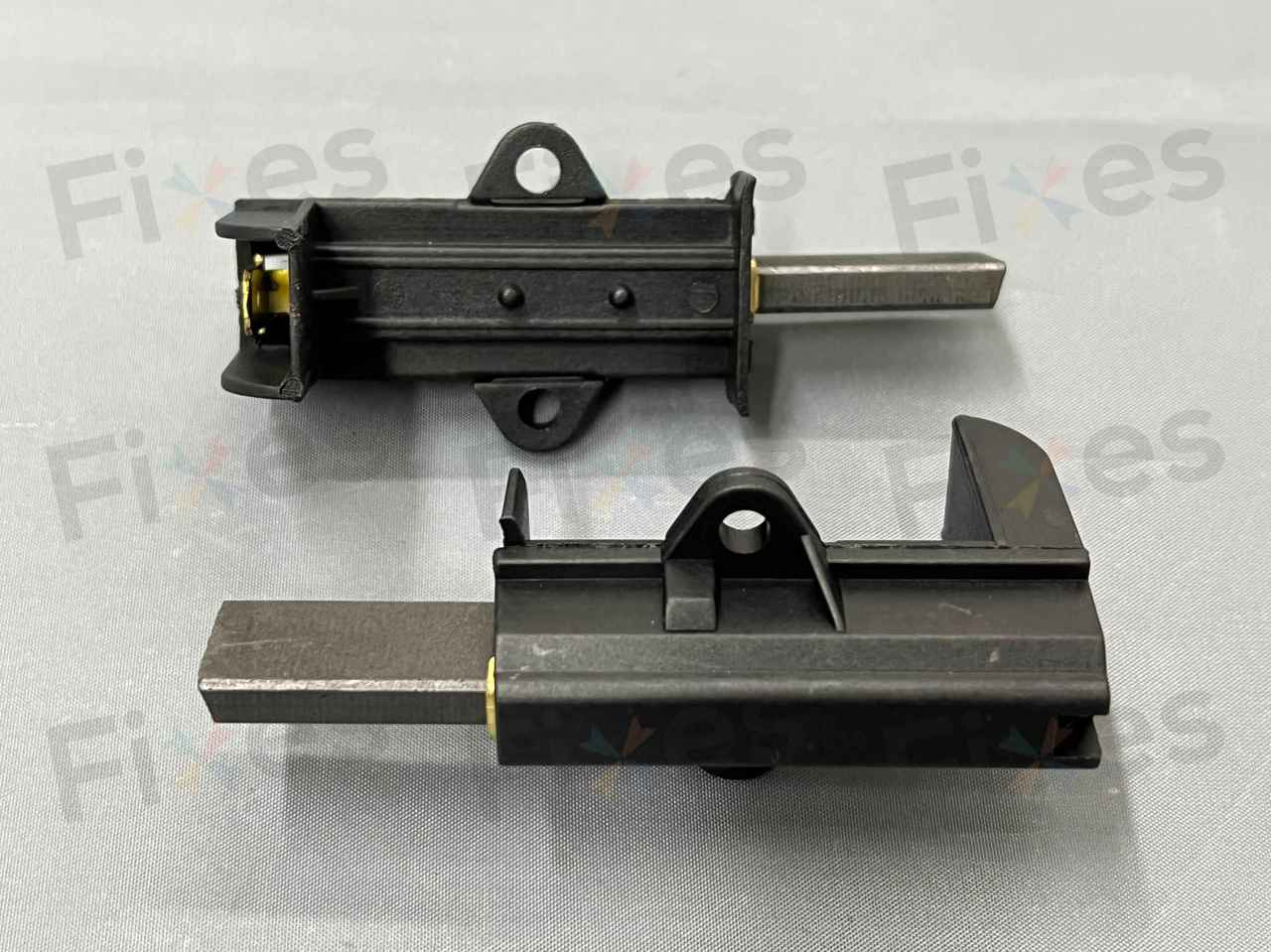 洗衣機摩打碳刷W011004（47個品牌通用）