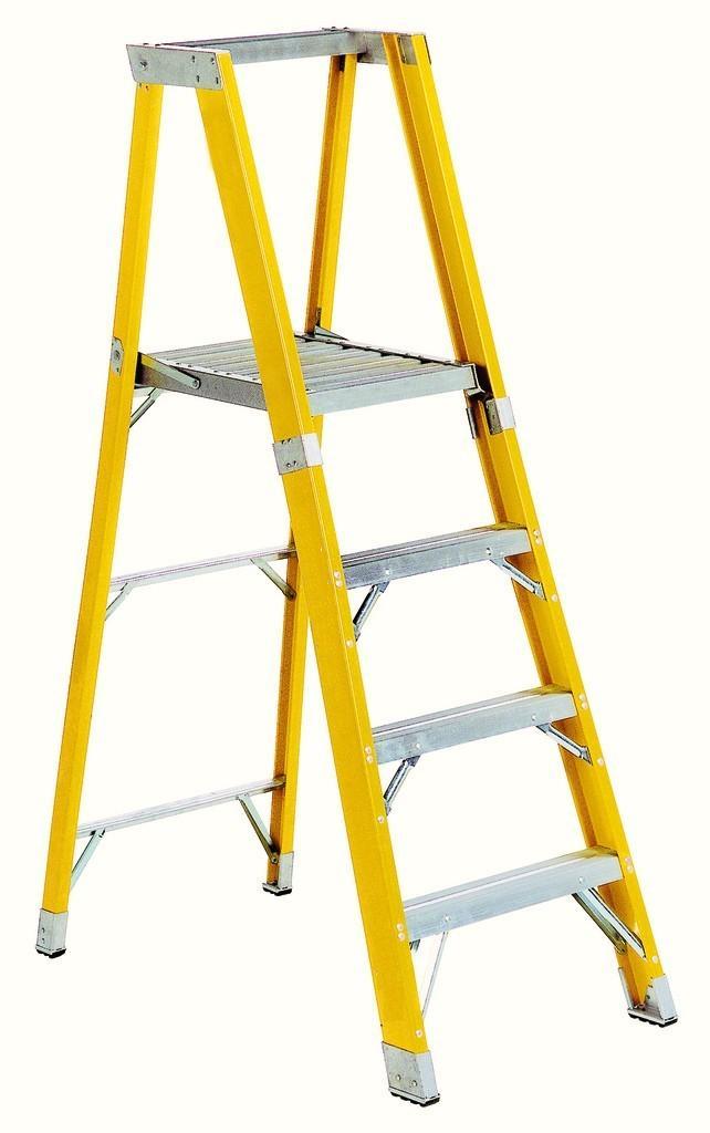 Fiberglass reinforced ladder with slip-resistant rungs