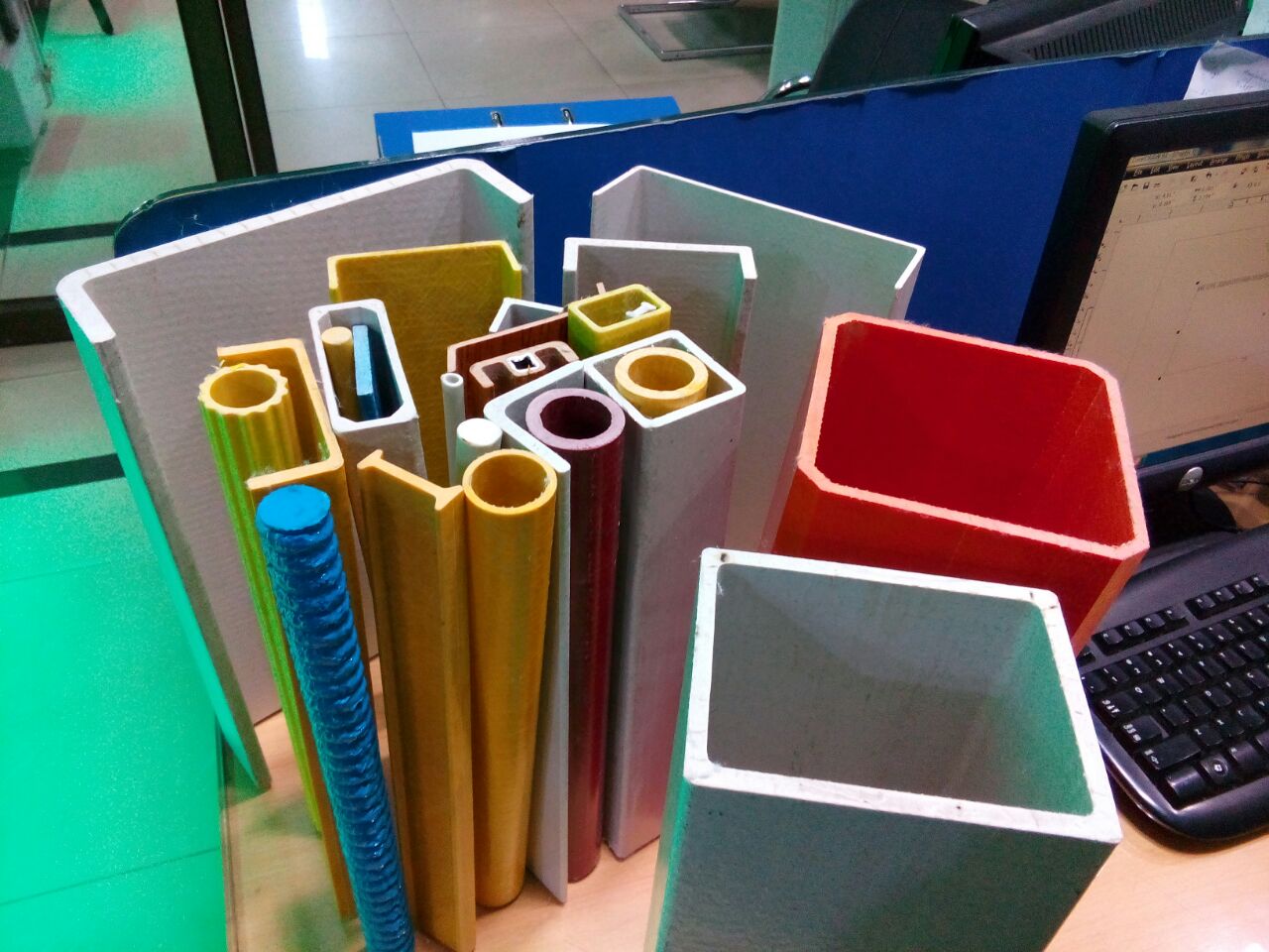 Fiberglass I-bar and T-bar structural profiles