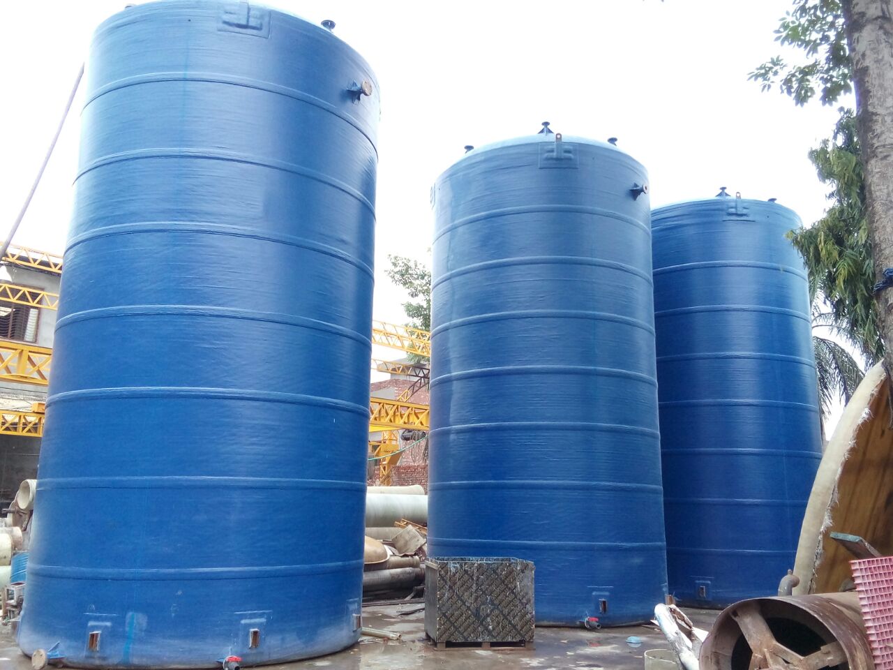 Horizontal FRP storage tank with mounting brackets