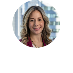 Anne Kawalerski, Bloomberg