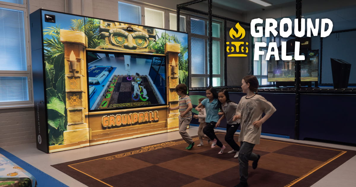 5 kids of different ages, having fun playing Groundfall