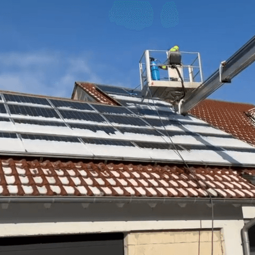 Solar- & Photovoltaik Dachreinigung