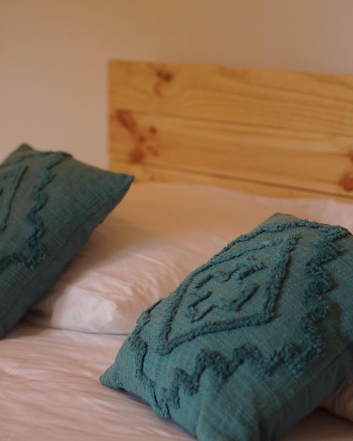 Vue de nuit de la villa La Cannoise au coeur de la ville de Cannes la capitale du cinéma