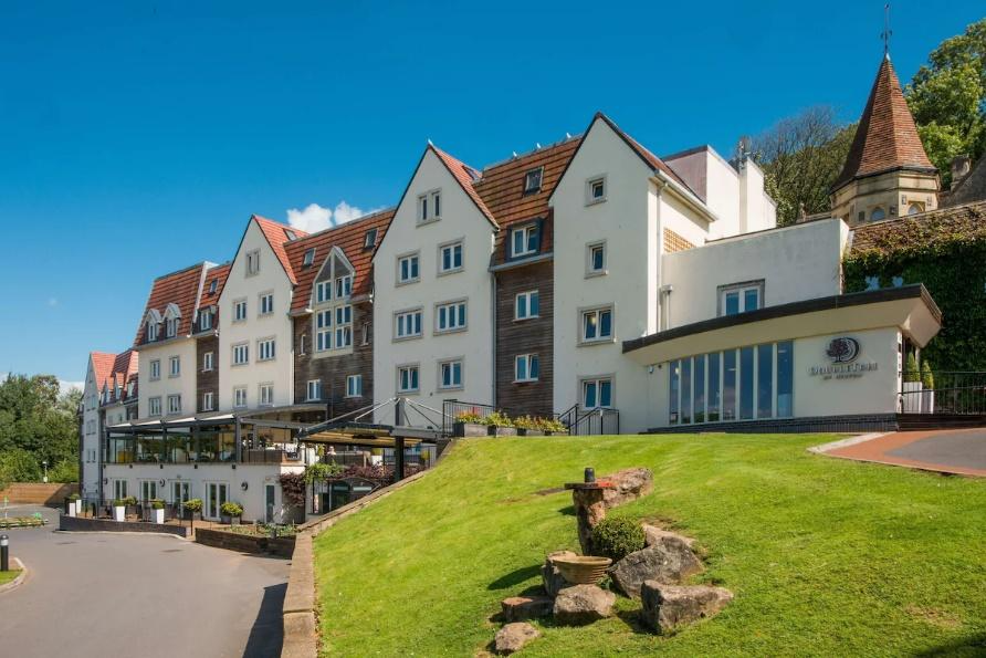 Bristol airport hotels for convenient short stays