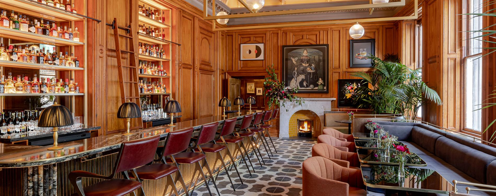 luxury 5 star hotels in edinburgh scotland for short term rentals and airbnb stays