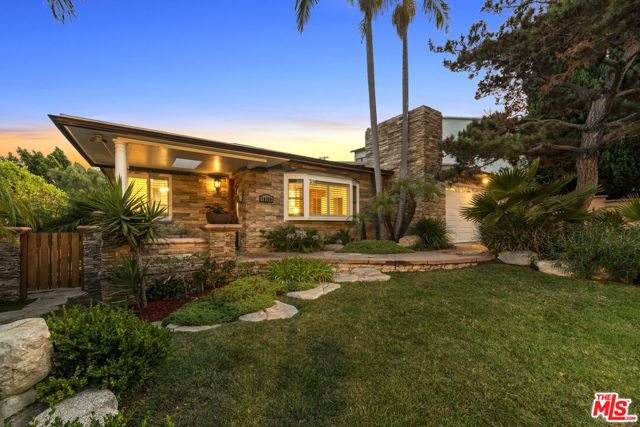 10300 Northvale Road, Los Angeles CA 90064