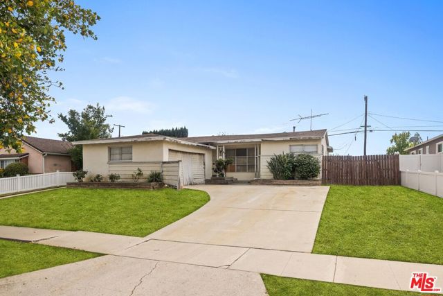 16662 Marilla Street, Northridge CA 91343
