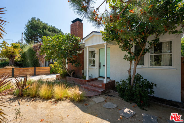 3783 Colonial Avenue, Los Angeles CA 90066