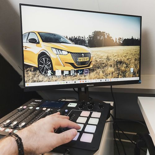 Best 4K Monitors for Video Editing Ultimate Guide
