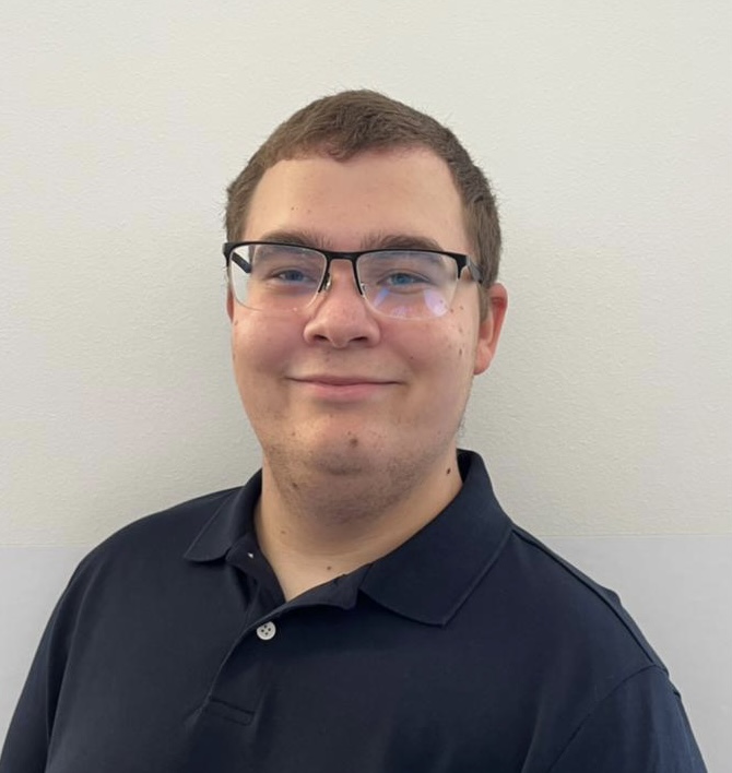 Photo of Zachary Thurston