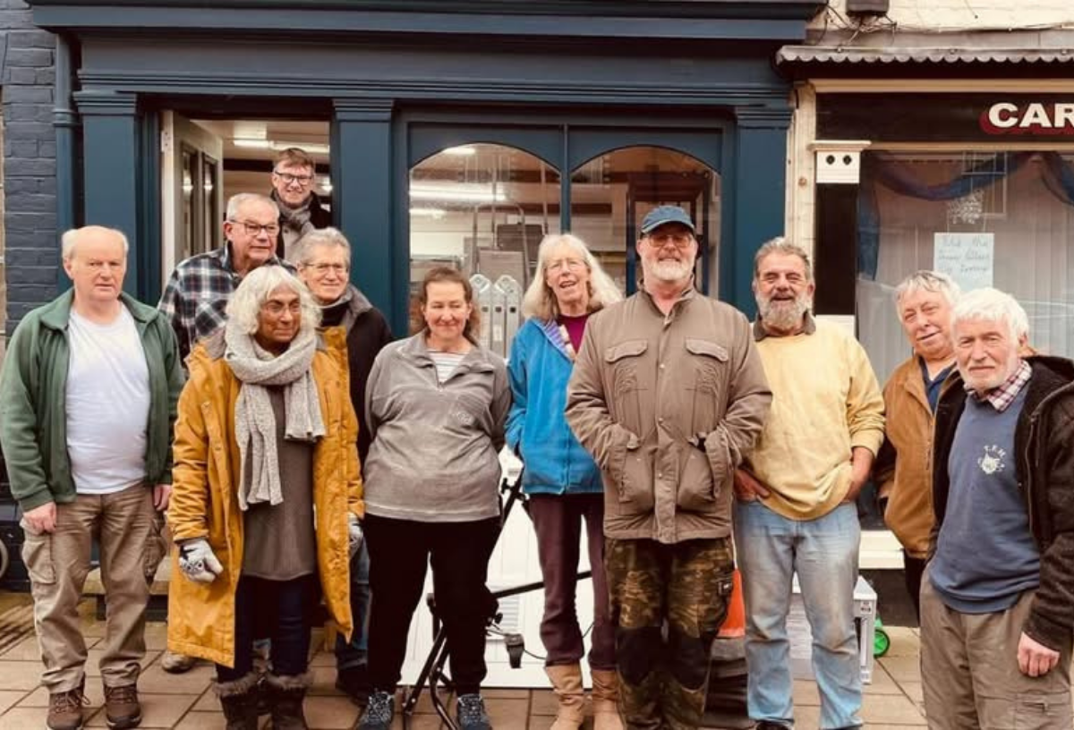 Photo of group outside Benthyg Llanidloes
