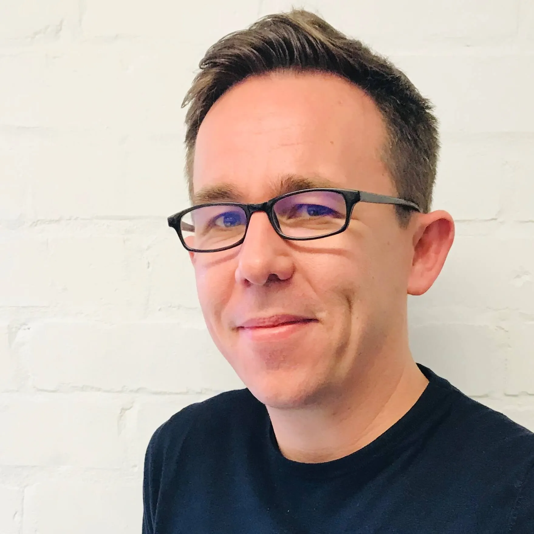Ian Harvey headshot