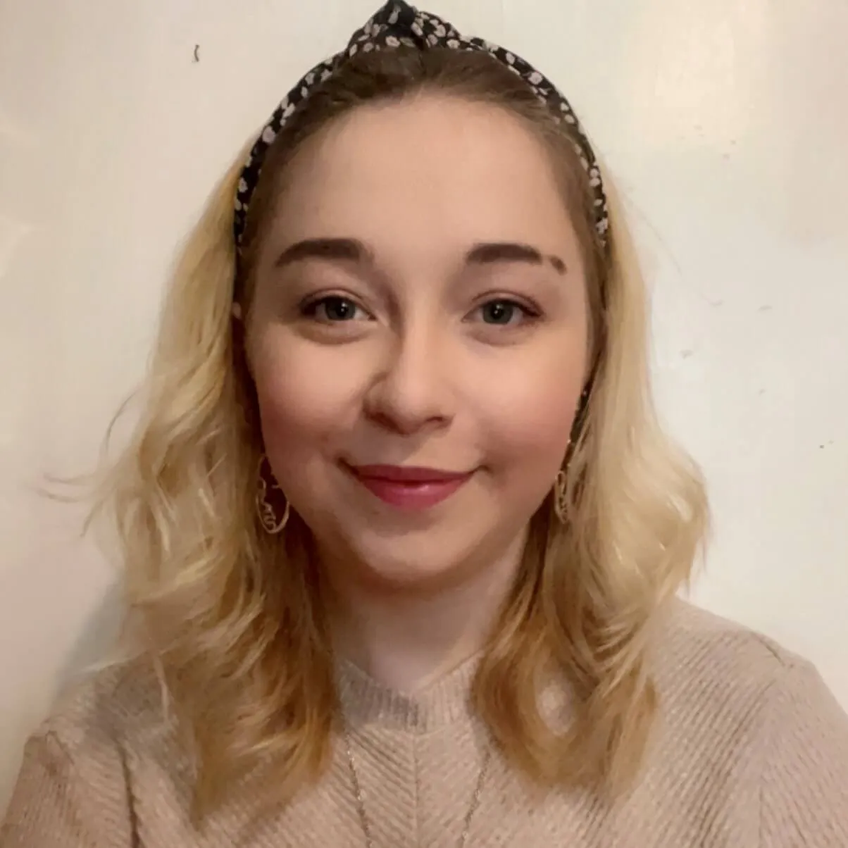 Gabbi Westhead headshot