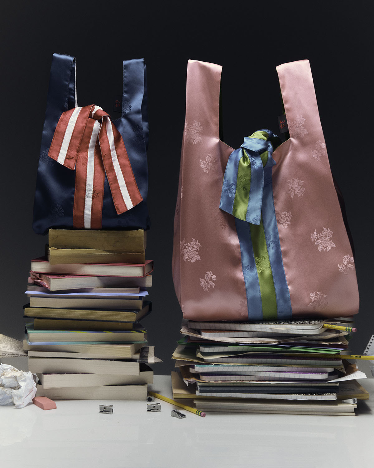 Small Seoul Bodega Tote in Navy Combo Medium Seoul Bodega Tote in Sakura Pink Combo