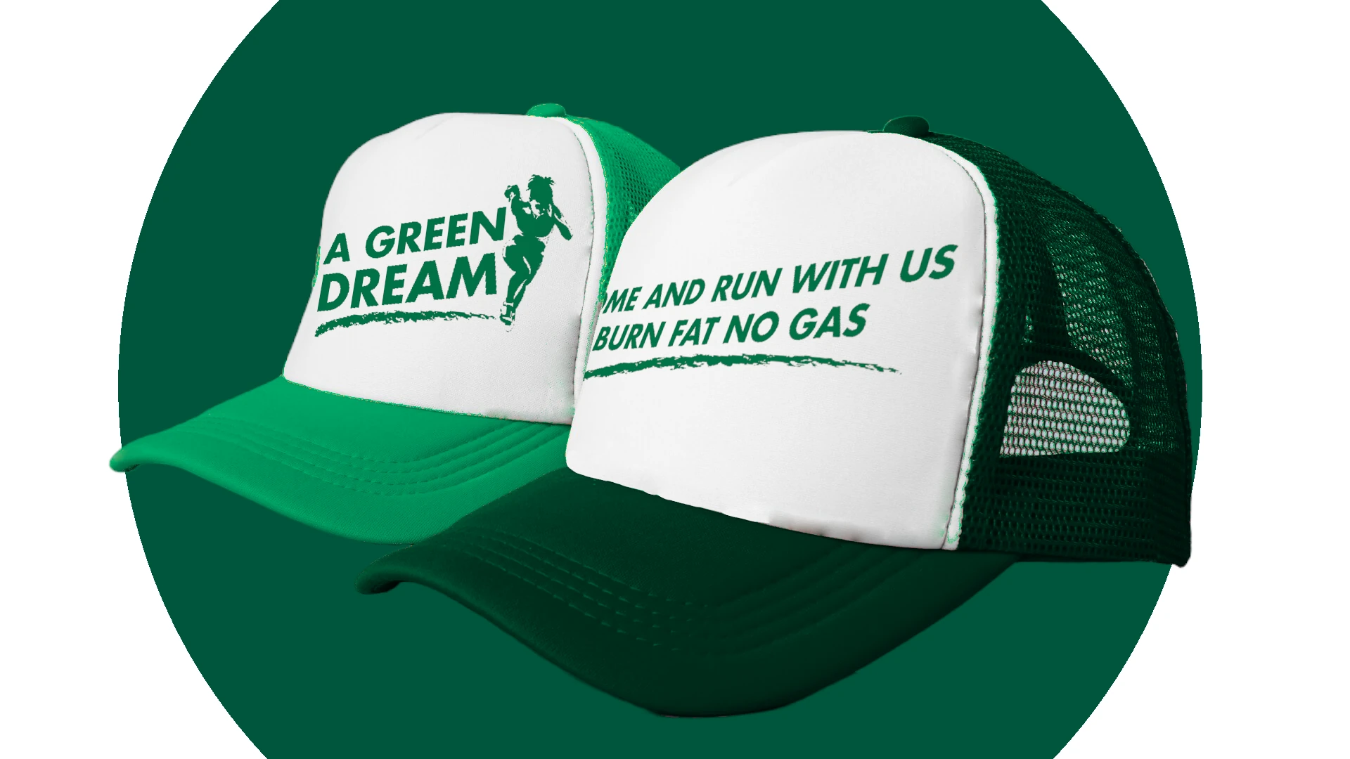Slogan "Come and run with us, burn fat no gas" e imagen de "The Green Team" aplicadas a gorras de tela.
