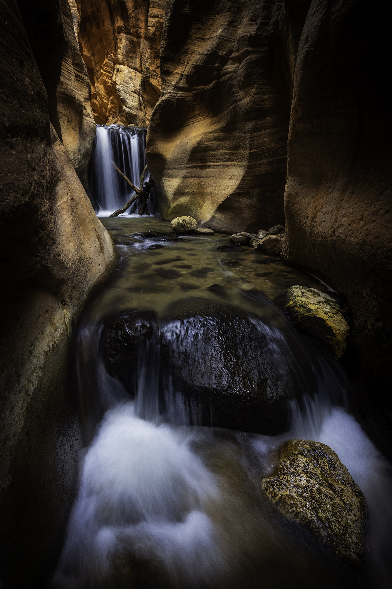 This beautiful image of Utah's landscape will be printed onto sleek metal with a recessed frameback and will be a classy, modern addition to your home. 