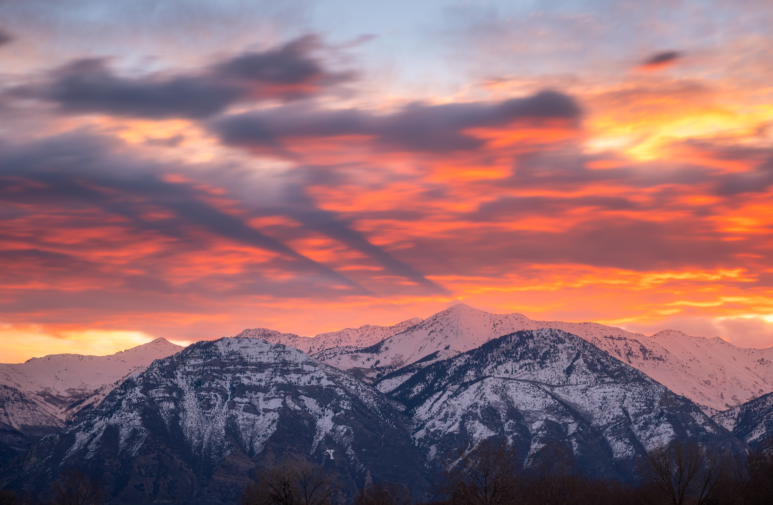 This beautiful image of Utah's landscape will be printed onto sleek metal with a recessed frameback and will be a classy, modern addition to your home. 