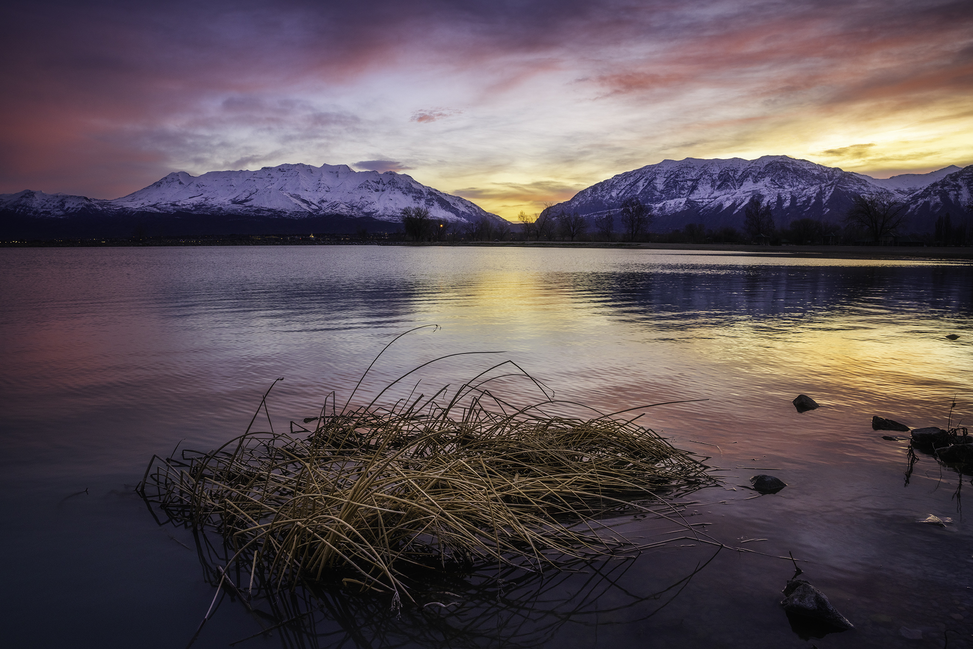 This beautiful image of Utah's landscape will be printed onto sleek metal with a recessed frameback and will be a classy, modern addition to your home. 