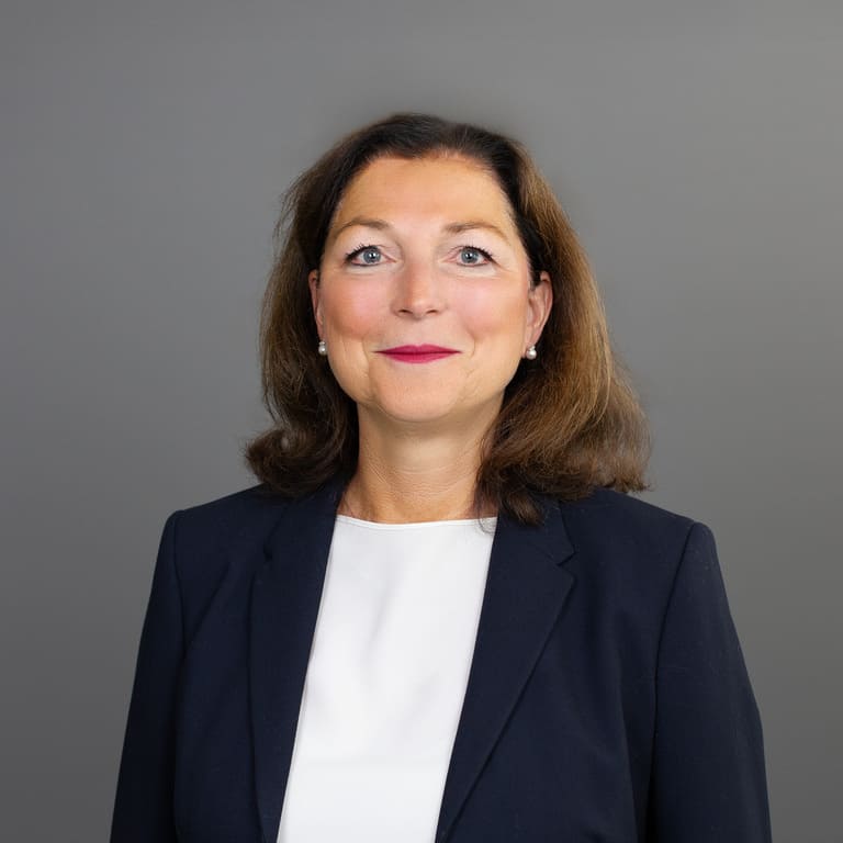 Rechtsanwältin Frau Regina Kevekordes