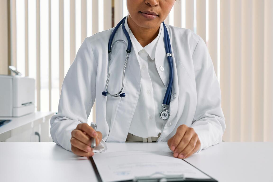When the Doctor Certifies Sick Leave – but Is Not a Reliable Witness