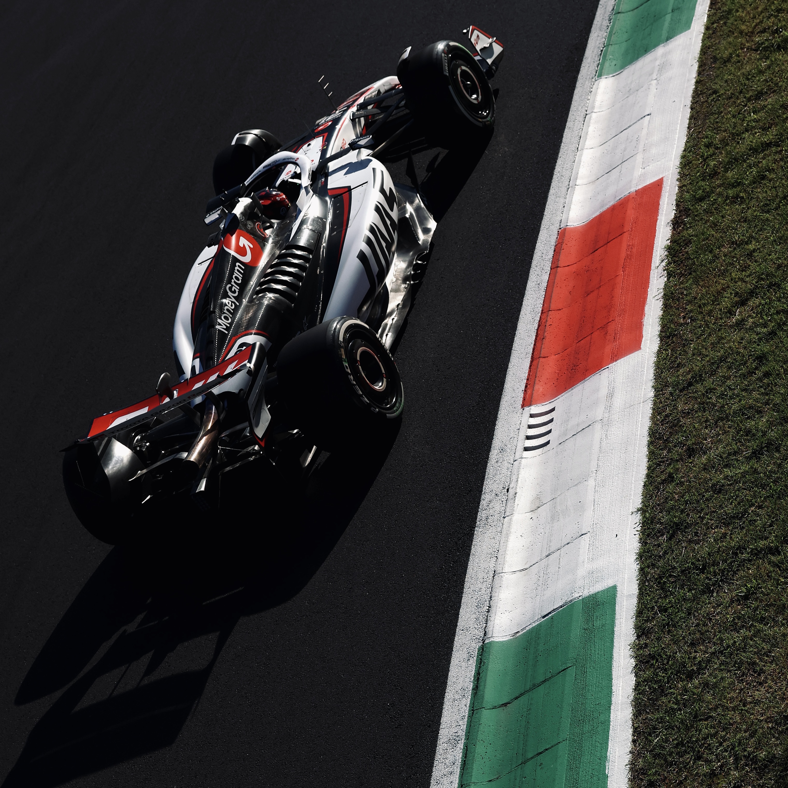 P15 in Monza for Esteban