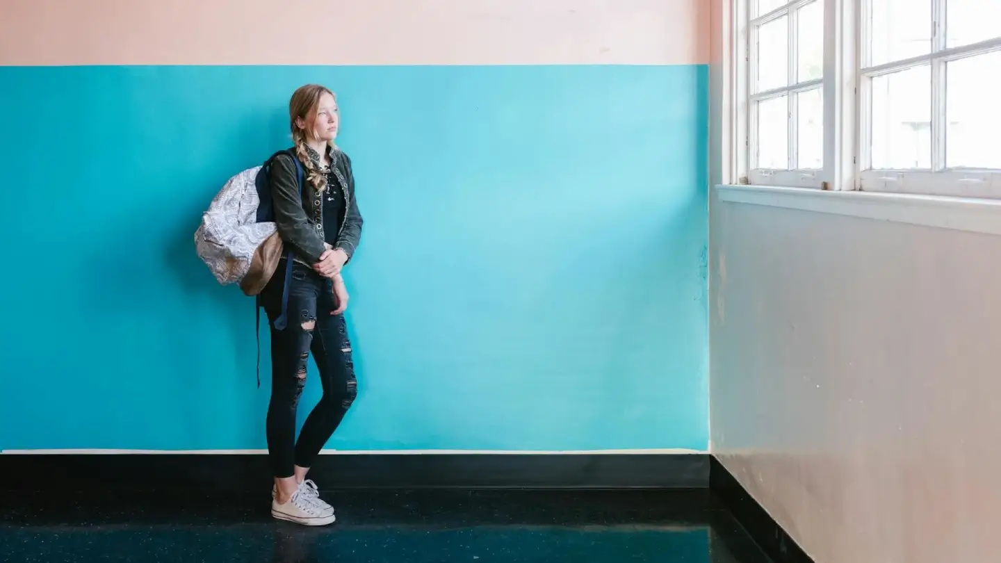 Depressione in adolescenza: come riconoscerla e curarla