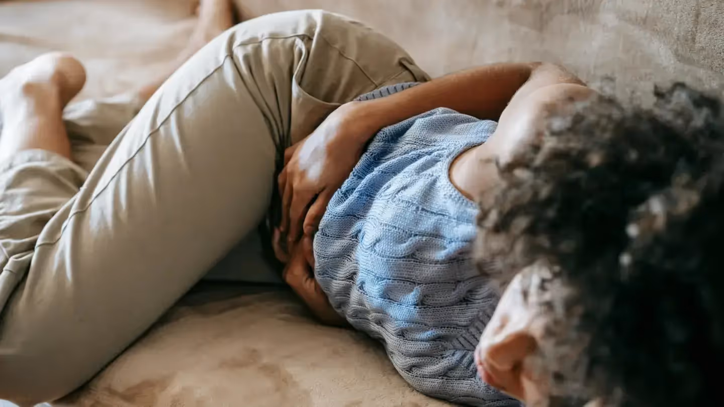 Bruciore intimo e stress: esiste una correlazione?