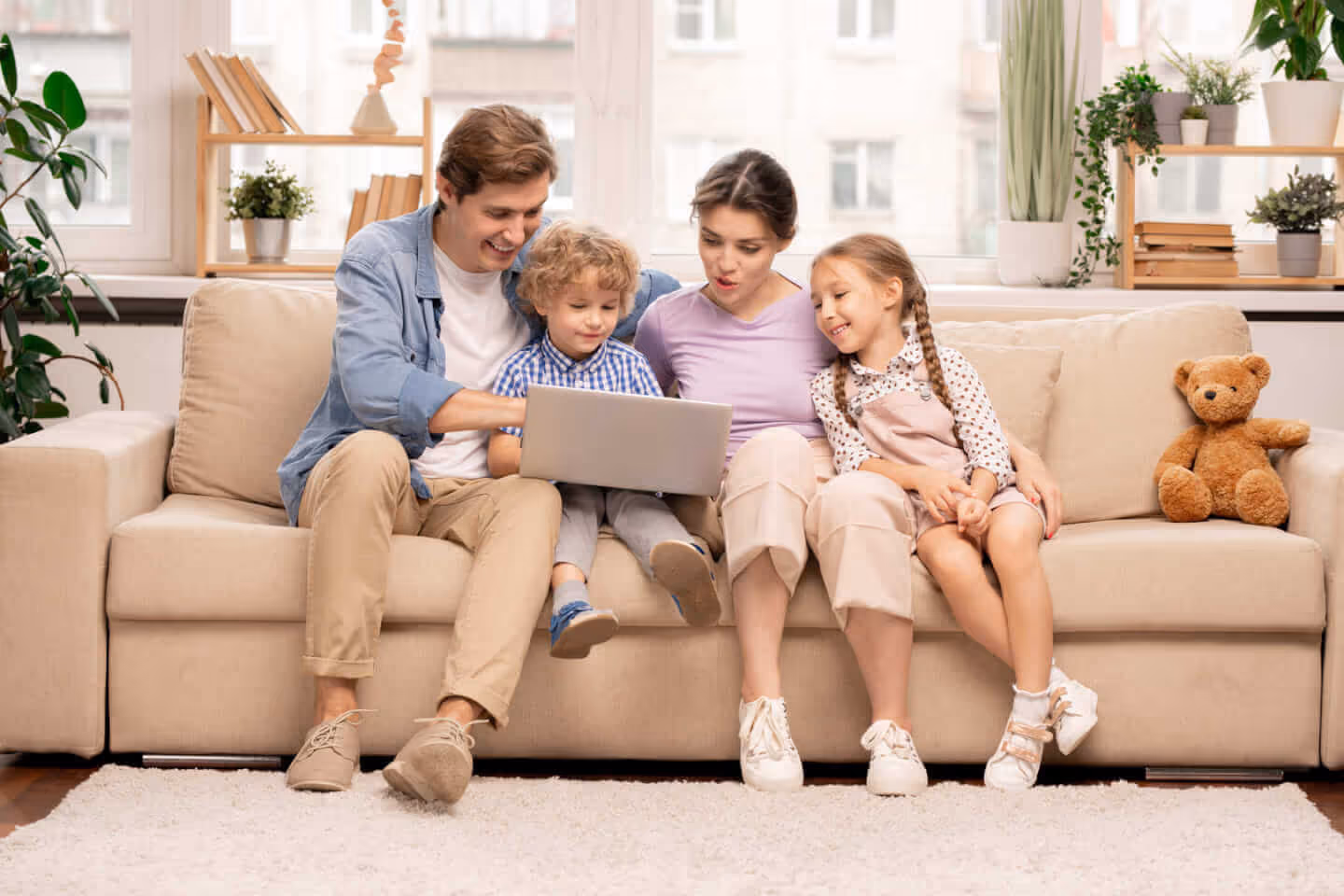 Bambini e nuove tecnologie: una guida per i genitori