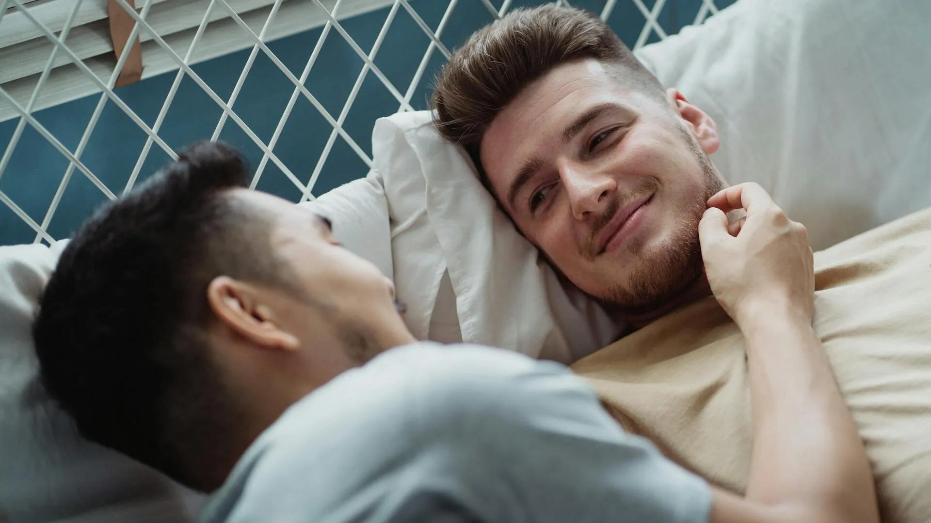 cos'è il love bombing