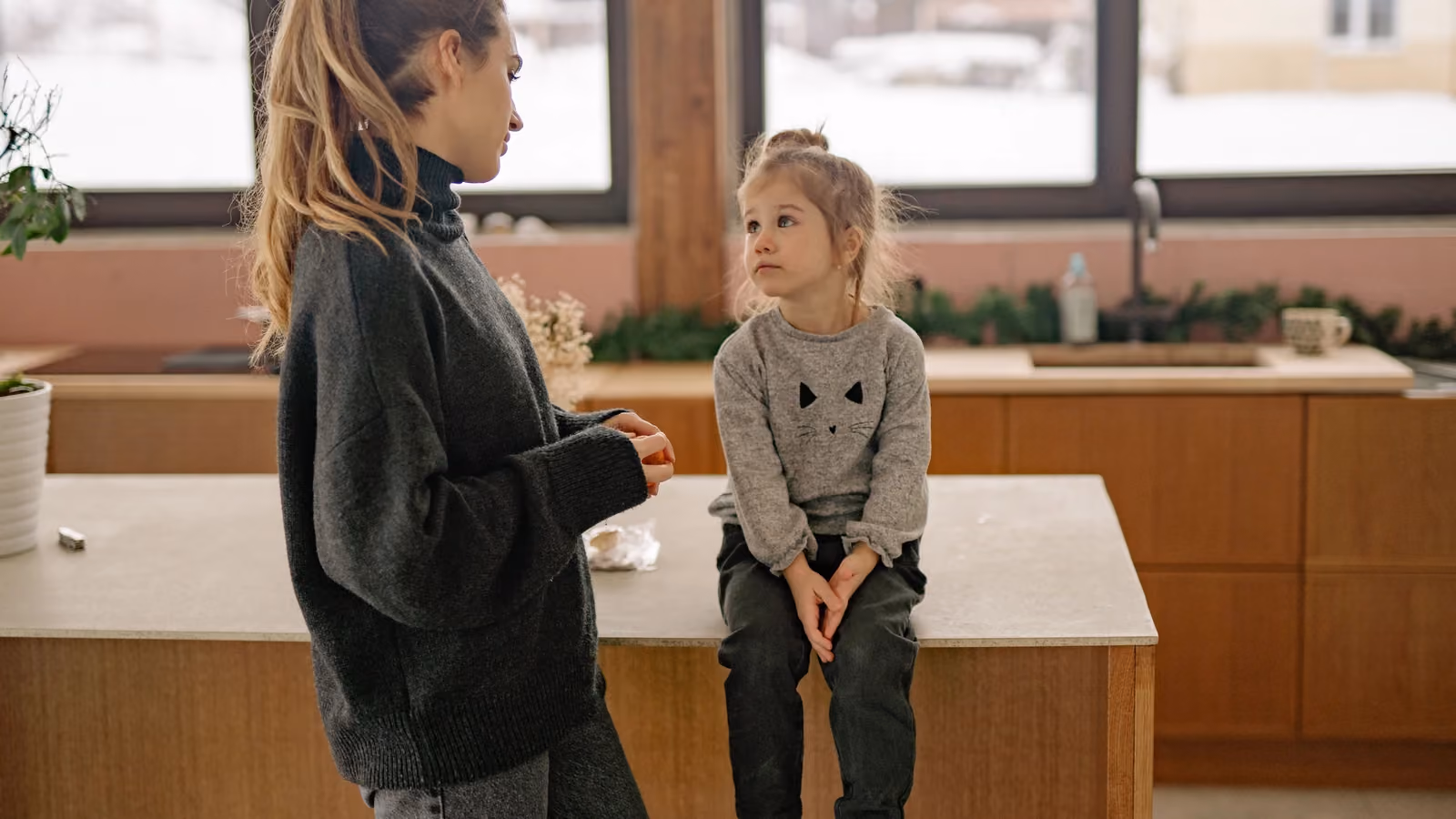 Padres que no piden perdón: el impacto de la infalibilidad parental