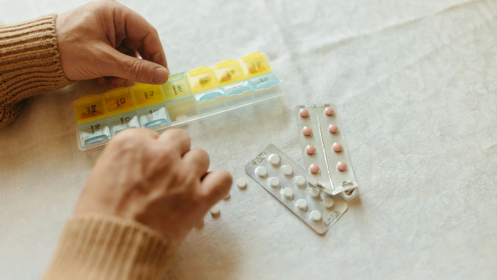 Triazolam: cos'è, uso nell'insonnia e avvertenze