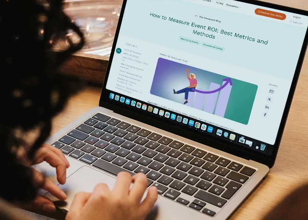 Event organizer checking swapcard blog to see how to measure event ROI