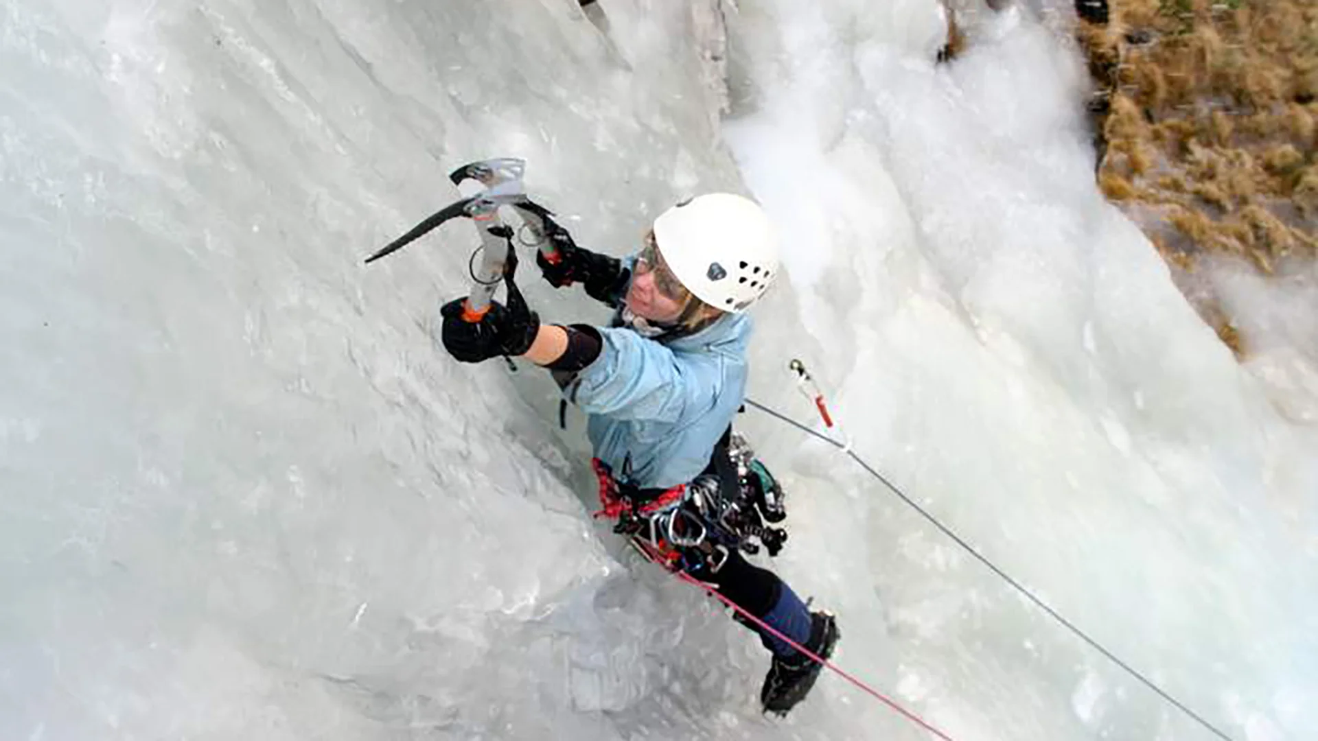 Lorna Backhouse climbing Banana Split at Sani Pass
