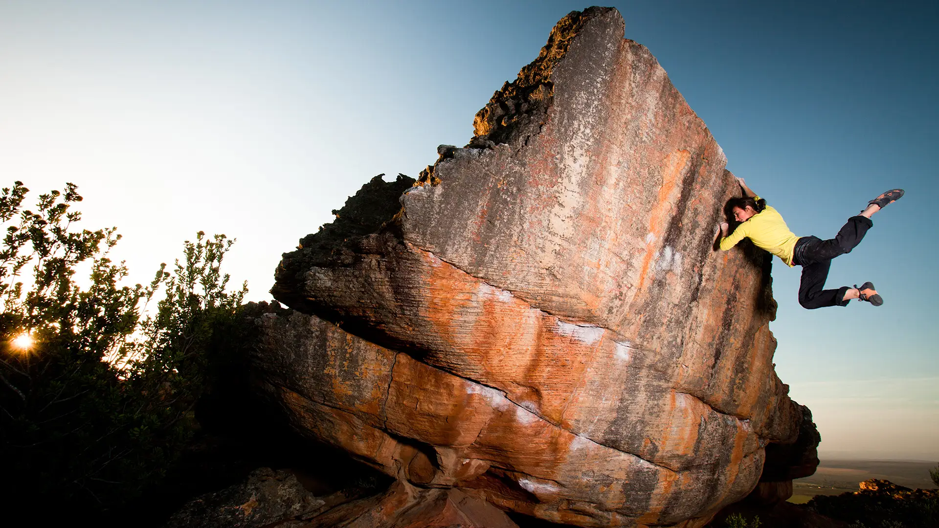 Jule Wurm nearly spilling her Tea on The Tea Pot, Rocklands, South Africa. 📷 M. Wiswedel