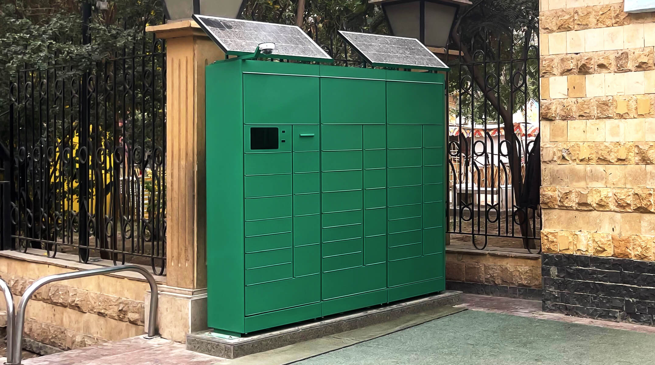 Citizen collecting a parcel from a 24/7 self-service locker