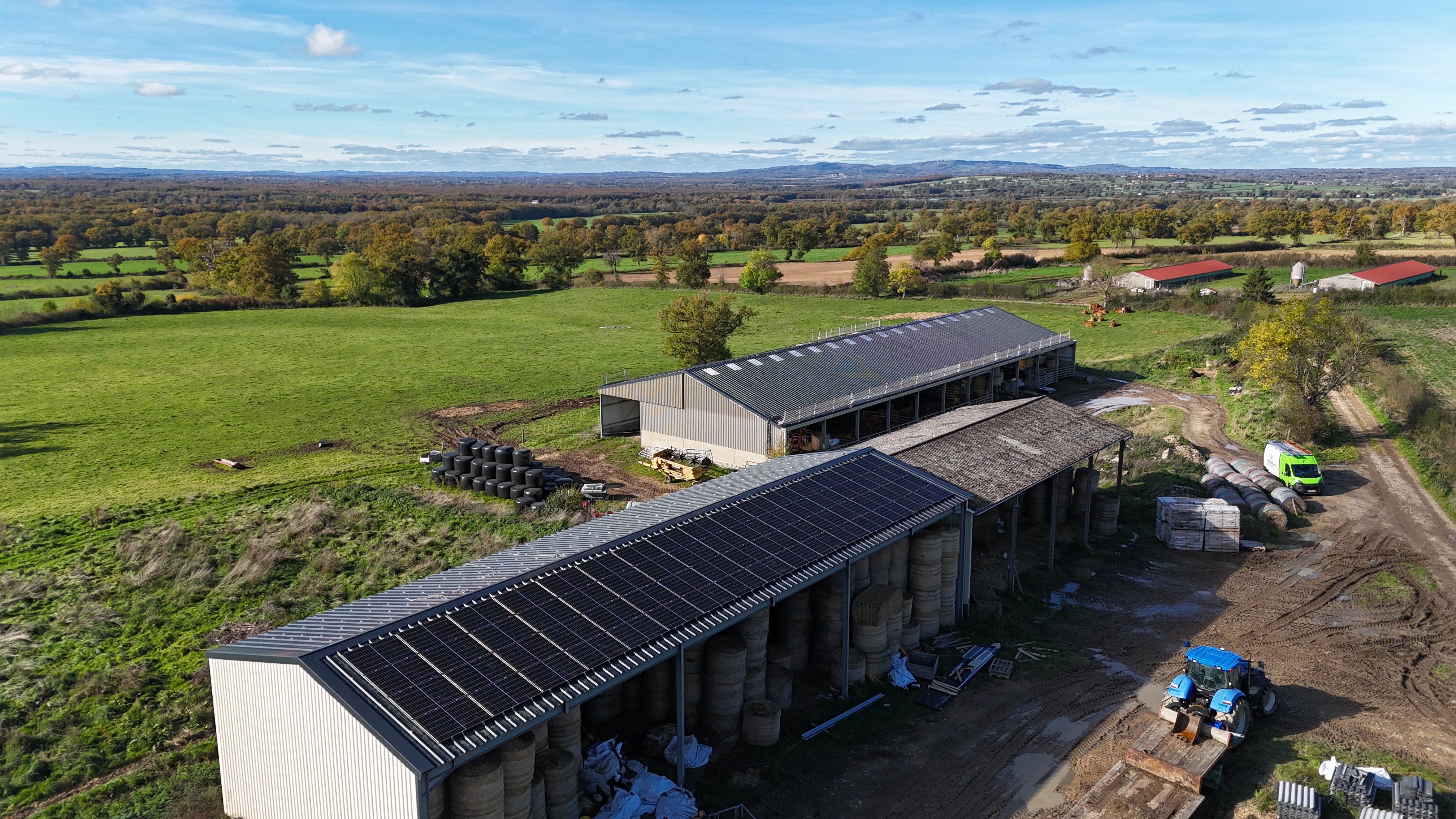Projet photovoltaïque sur les toitures de la ferme de la Nouzière