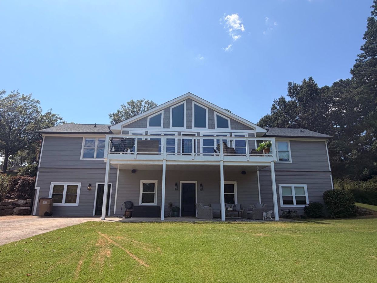 Modern Straight-Style Siding Replacement - Flowery Branch, GA