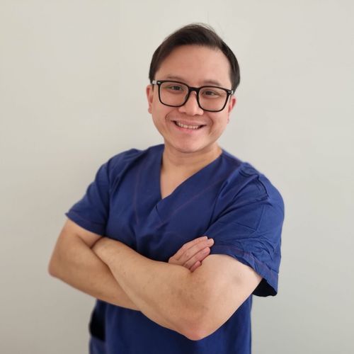 Dr Jonathan Ledang