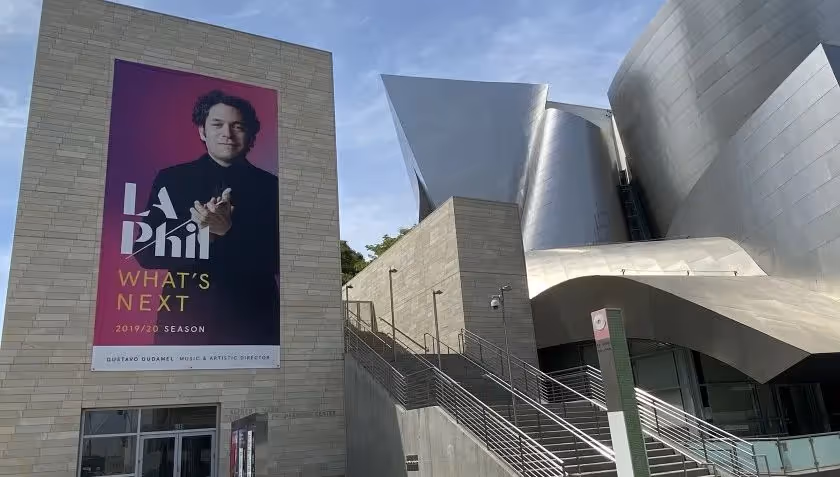 ¿Cómo seguirá la Filarmónica de Los Ángeles en medio de COVID-19? Dudamel y Smith trazan un plan