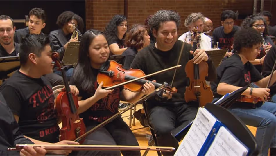 Director de orquesta Gustavo Dudamel: Es necesario que el arte forme parte de tu vida