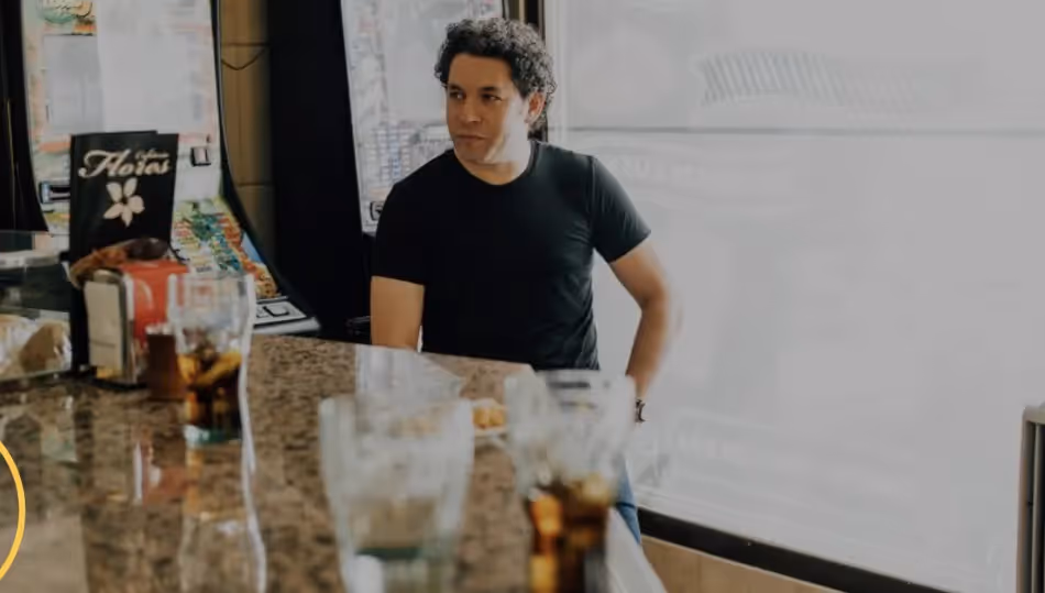 Gustavo Dudamel, de cañas por Madrid