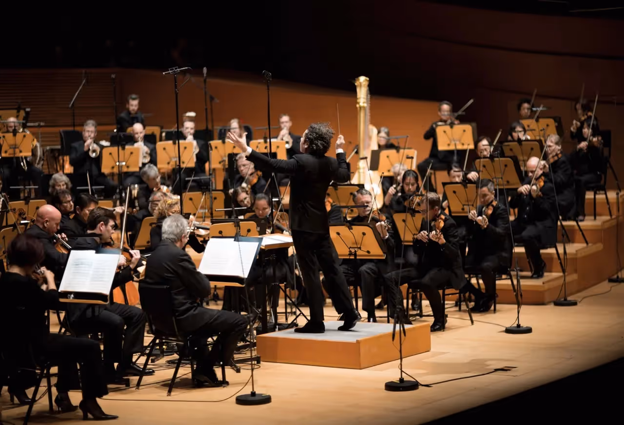 Gustavo Dudamel profundiza su vínculo con la música de América Latina