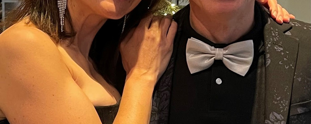 Célébrez le passage à 2026 : Réveillon masqué et Brunch festif au bord du lac d'Annecy