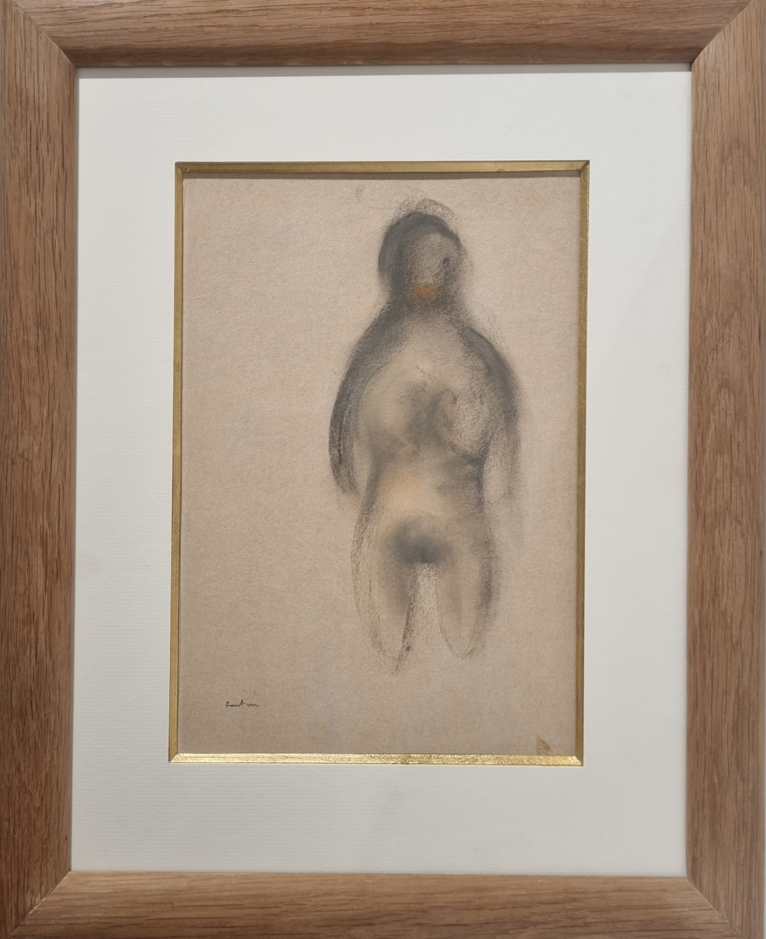 Jean Fautrier, Nu debout — peinture encadrée présentée par la Galerie AB Agnès Aittouares à Paris. Figure humaine dans un style expressionniste et matérialiste, mise en valeur par un cadre sobre qui souligne la force sculpturale et la sensibilité tactile caractéristiques de l’art moderne français du XXe siècle.