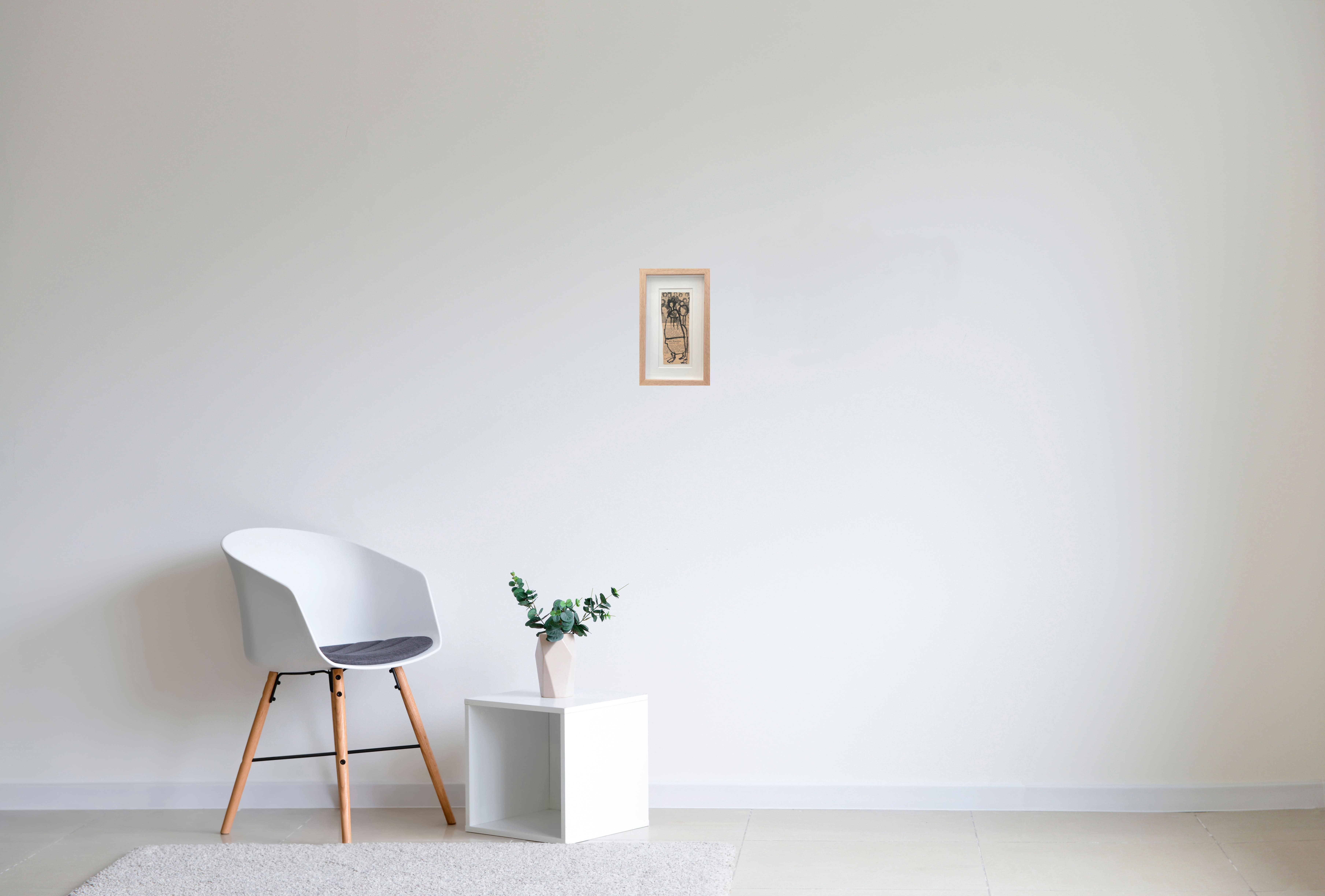 Couple, work by Gaston Chaissac created in 1959, figurative composition with naive forms and a contrasting palette, presented framed and set in a situation in a collection space, Galerie AB, Paris.