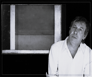 Portrait photographique de l’artiste Jean-Pierre Pincemin, figure majeure de l’abstraction française, présenté par la Galerie AB, Paris.