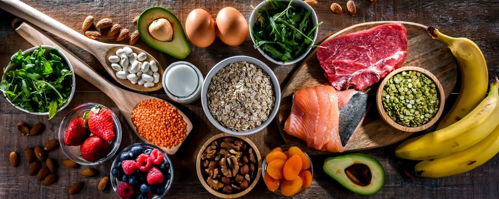 Nutrition and Diet Strategies for Managing MS Symptoms